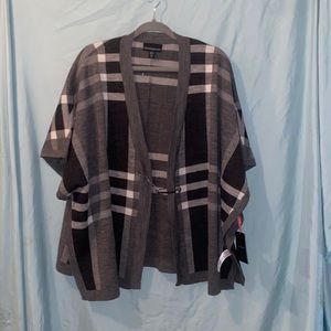 Size xs plaid poncho